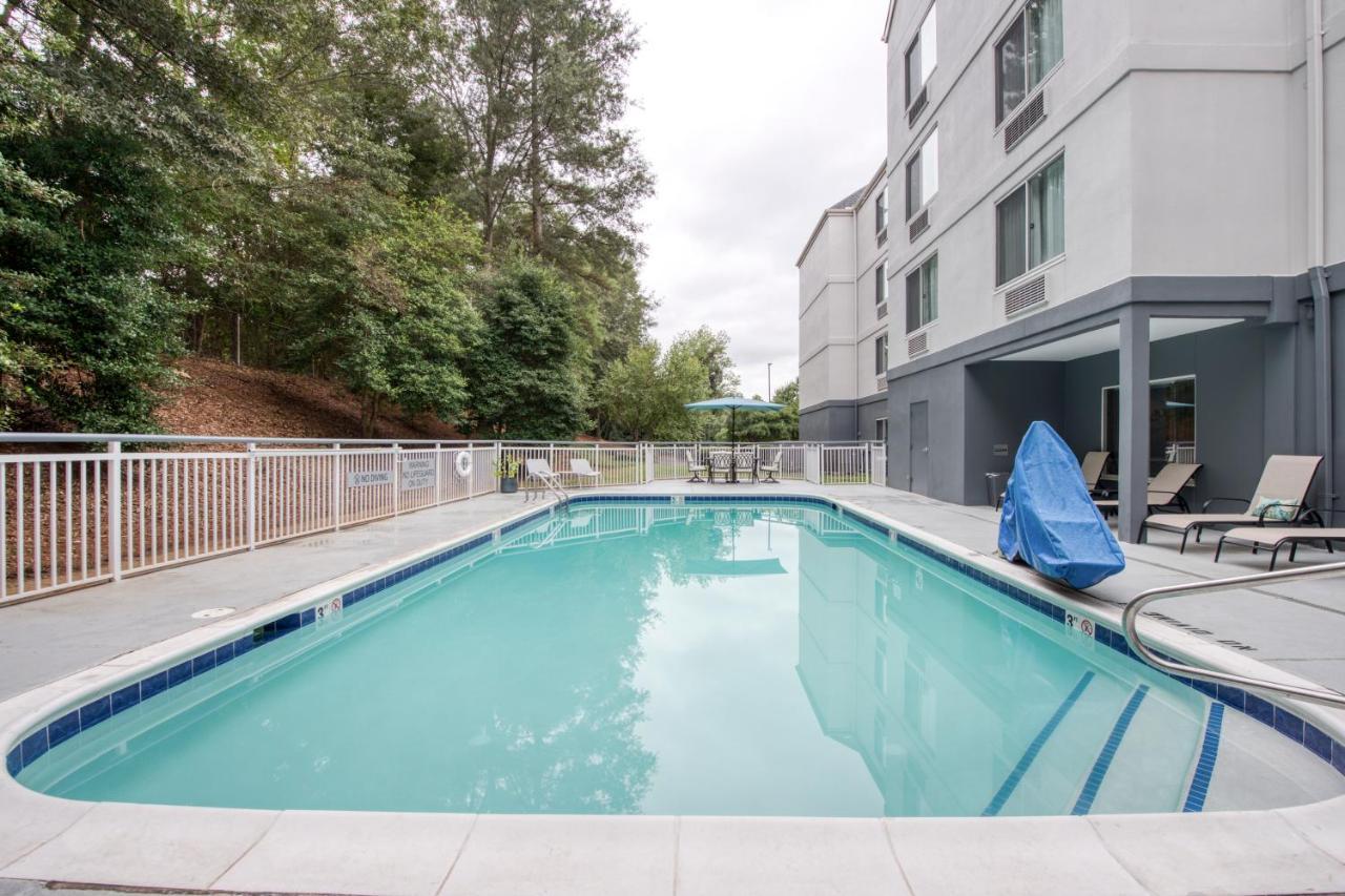 Fairfield Inn & Suites Raleigh Crabtree Valley Eksteriør billede