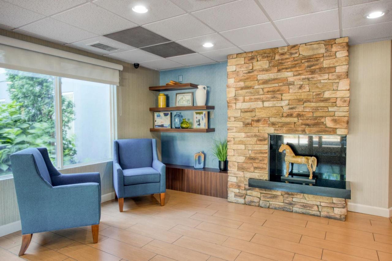 Fairfield Inn & Suites Raleigh Crabtree Valley Eksteriør billede