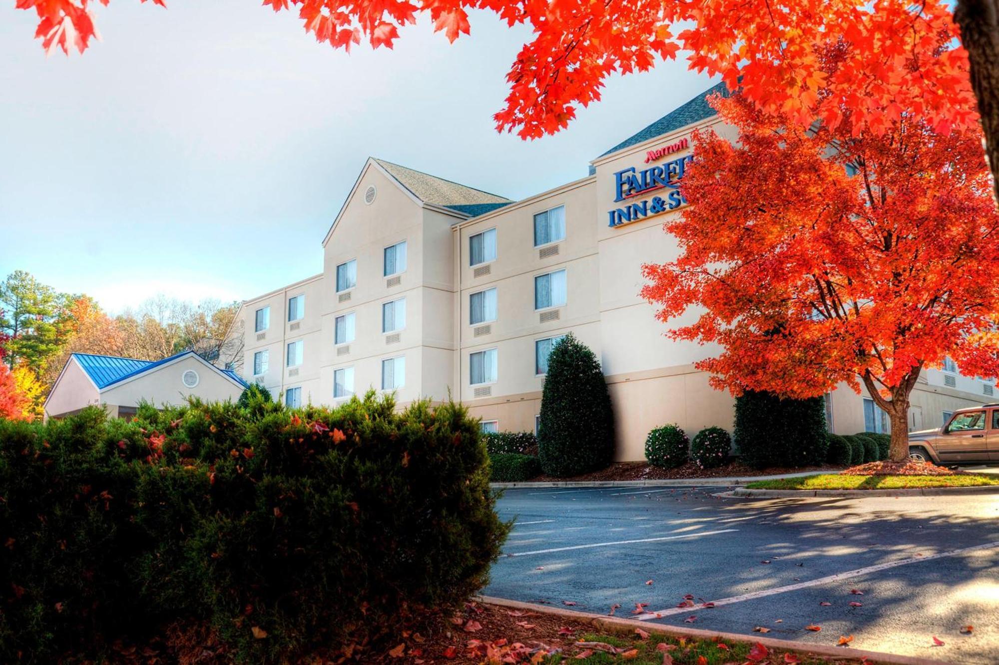 Fairfield Inn & Suites Raleigh Crabtree Valley Eksteriør billede